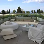 Bed & Breakfast Maison Blanche 4*