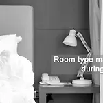 Maison Blanche לינה וארוחת בוקר 4*
